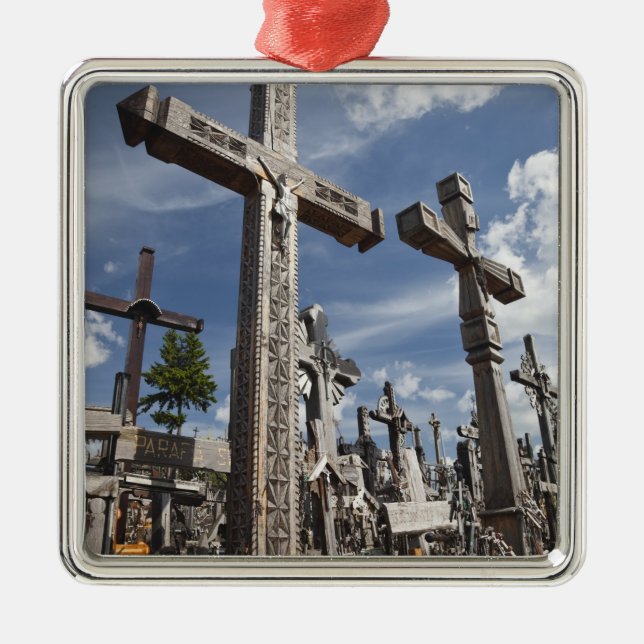 Adorno Metálico Lituania, Central Lituania, Siauliai, Colina 3 (Frente)