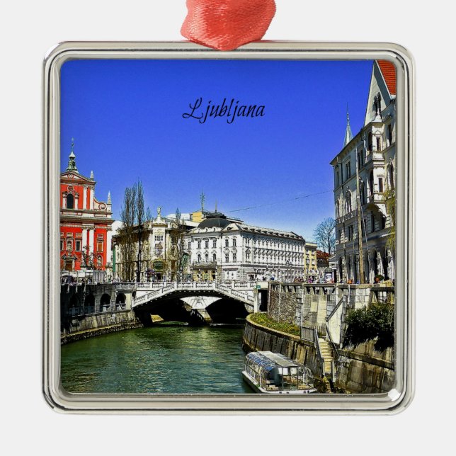 Adorno Metálico Ljubljana, Eslovenia (Frente)