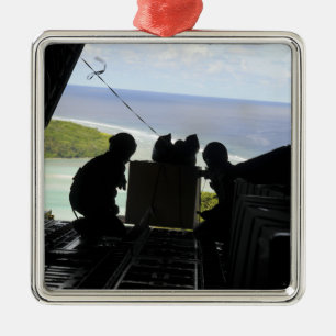 Adorno Metálico Los aviadores eliminan una plataforma de