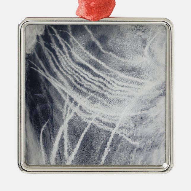 Adorno Metálico Los barcos rastrean el Océano Pacífico septentrion (Frente)