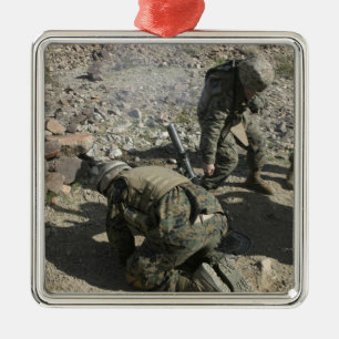 Adorno Metálico Los morteros cubren sus oídos y evitan sus ojos