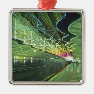 Adorno Metálico Luz neón en el pasillo del aeropuerto de O'hare,