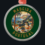Adorno Metálico Madeira Portugal Círculo retro perturbado<br><div class="desc">Diseño de viaje vector retro Madeira. Madeira,  una región autónoma de Portugal,  es un archipiélago compuesto por 4 islas frente a la costa noroeste de África. Es conocida por su vino homónimo y su clima subtropical cálido.</div>