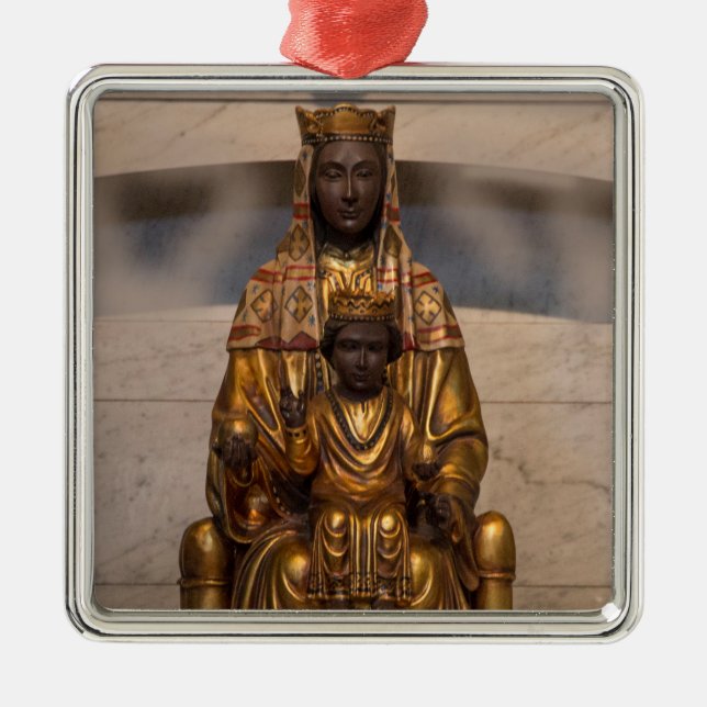 Adorno Metálico Madonna de Montserrat Black Madonna España (Frente)