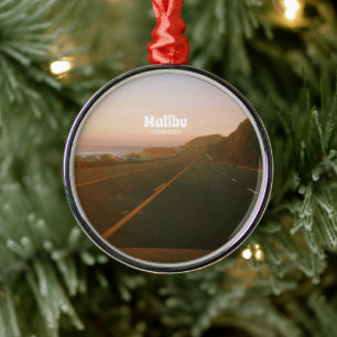 Adorno Metálico Malibú, viaje por carretera a California