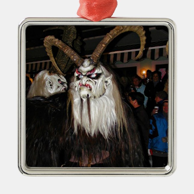 Adorno Metálico Máscara malvada del diablo japonés de cuernos (Frente)