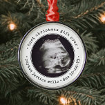 Adorno Metálico Mejor regalo de ultrasonido de la historia del beb<br><div class="desc">Los mejores Navidades dan siempre. Celebra el precioso regalo que tu nuevo miembro de la familia tiene un elegante adorno metalizado de una ronda de fotos. El diseño neutro de género es adecuado para un niño o chica de recién nacido. La redacción y la imagen de esta plantilla son fáciles...</div>