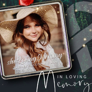 Adorno Metálico Memorial En La Memoria Clásica Elegante Foto