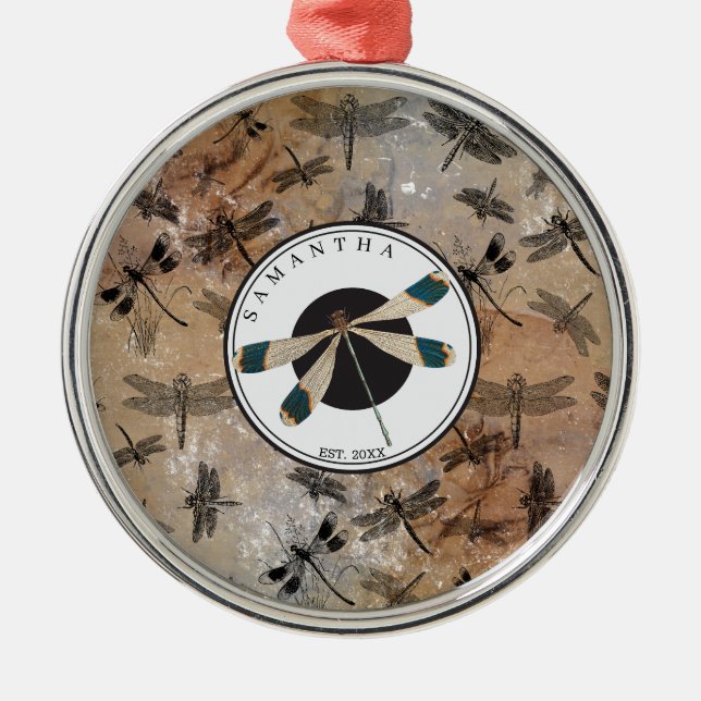 Adorno Metálico Monograma de la entomología alterada de la libélul (Frente)