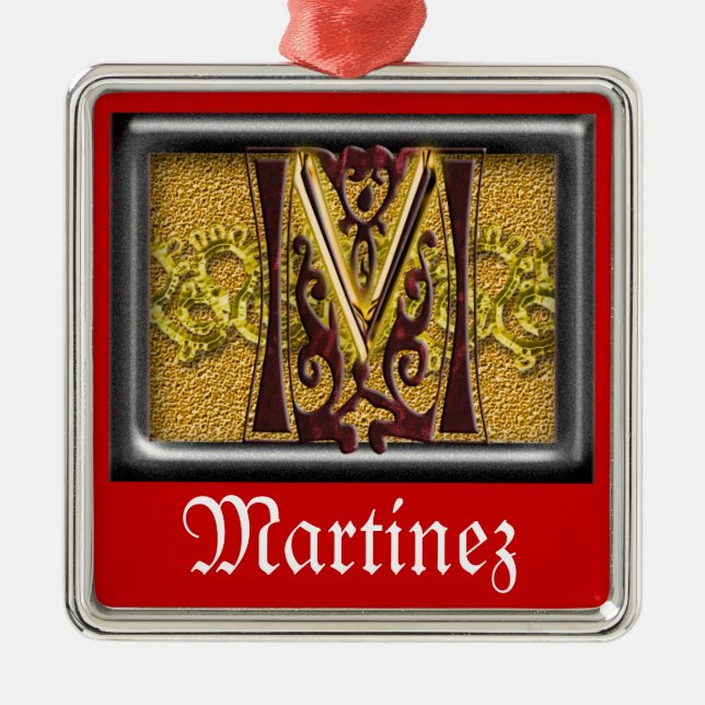Adorno Metálico monograma rojo M (Frente)