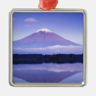 Adorno Metálico Mt. Fuji con nube lenticular, lago Motosu,