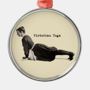 Adorno Metálico Mujer de Yoga Victoriano Vintage en Impresión de P