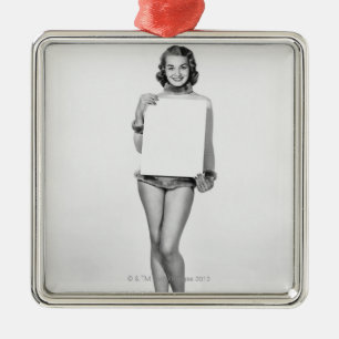 Adorno Metálico Mujer en piel