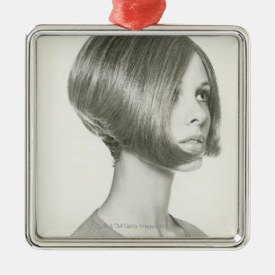 Adorno Metálico Mujer joven 2