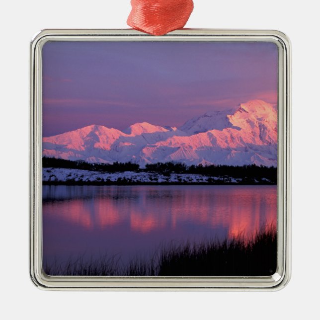 Adorno Metálico NA, EE.UU., Alaska, Denali NP, Monte McKinley, (Frente)