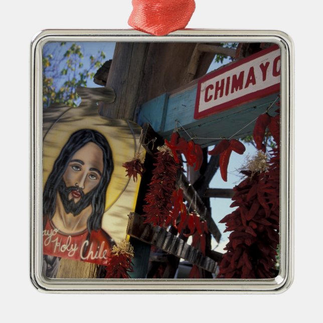 Adorno Metálico NA, EE.UU., Nuevo México, Santa Fe. (Frente)