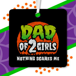 Adorno Metálico Nada gracioso de Halloween me asusta papá de dos C