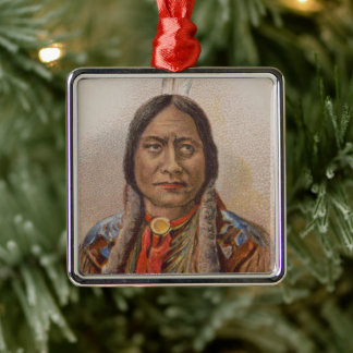 Adorno Metálico Nativo Americano: Lakota Sitting Bull, Fumando Anu
