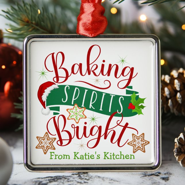 Adorno Metálico Navidades Personalizados brillantes de los Espírit (Festive Baking Spirits Bright Custom Christmas Metal Ornament)