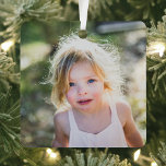 Adorno Metálico Navidades simples y elegantes Foto de diversión mí<br><div class="desc">Fácilmente diy y personalizar con sus propias imágenes, este elegante y sencillo ornamento Metalizado de fotografía de fotos de simple Navidad. Añadir cualquier formato fotográfico personalizado: vertical, horizontal, cuadrado. Crea tu propio obsequio de fotos de keepsake para la familia, los niños, los abuelos y los amigos. Diseñe su propia decoración...</div>