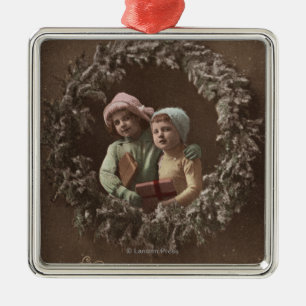 Adorno Metálico Niños en Armclasp