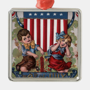 Adorno Metálico Niños que encienden los fuegos artificiales