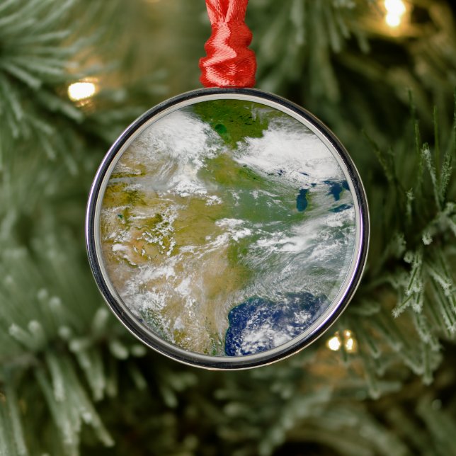 Adorno Metálico Norteamérica Con Humo Visible En Lugares. (Árbol)