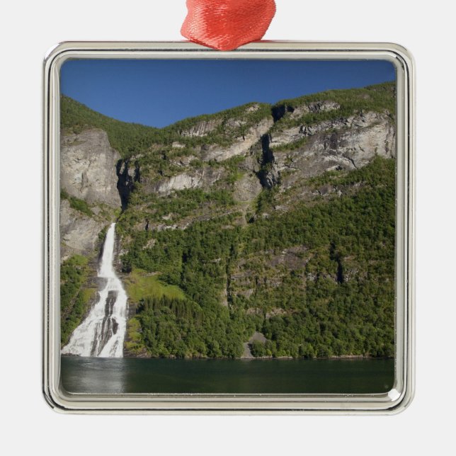 Adorno Metálico Noruega, Geirangerfjord (UNESCO), Georgia. (Frente)
