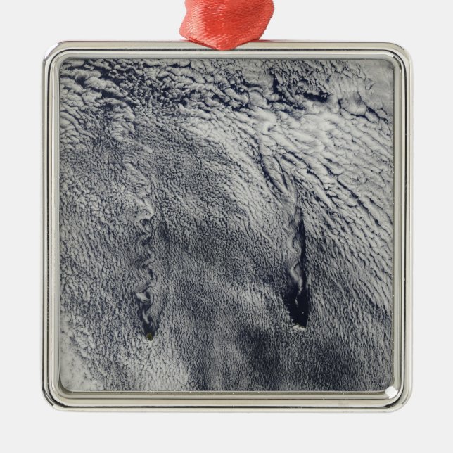 Adorno Metálico Nubes sobre las islas Juan Fernández (Frente)