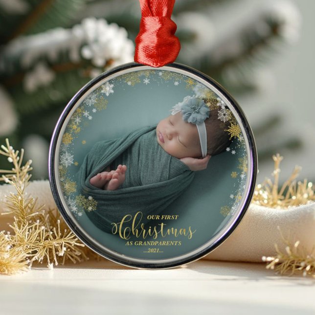 Adorno Metálico Nuestra primera Navidad como abuelos foto ornament (Subido por el creador)