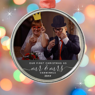 Adorno Metálico Nuestra primera Navidad como Sr. y Sra. Apellido G
