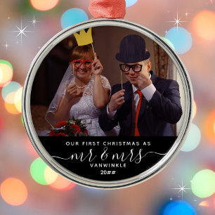 Adorno Metálico Nuestra primera Navidad como Sr. y Sra. Apellido N