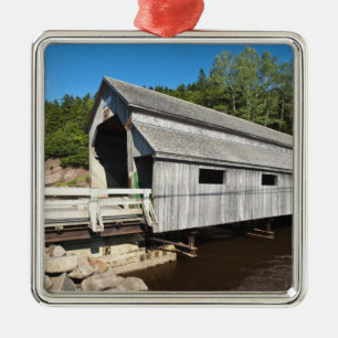 Adorno Metálico Nueva Brunswick, Canadá. Río irlandés cubierto