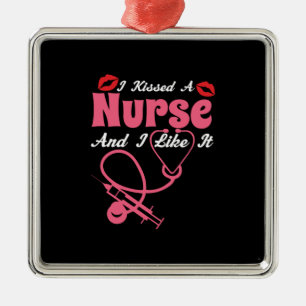 Adorno Metálico Nurse Gift   Besé Una Enfermera Y Me Gusta