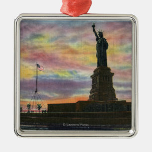 Adorno Metálico NYC, nueva opinión de YorkSunrise de la estatua de