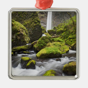 Adorno Metálico O, desfiladero del río Columbia, cataratas de Elo