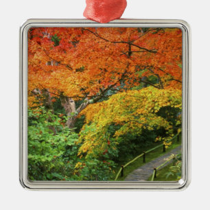 Adorno Metálico Okochi Sanso, Arashiyama, Kyoto, Japón 2