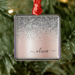 Adorno Metálico Oro Rosa - Monograma Purpurina Rubor rosado platea<br><div class="desc">Oro Rosa - Purpurina de espuma metálica de Relieve metalizado Rubor Rosa y Plata Faux Cepillado Nombre Metalizado de Monograma y Ornamento de Navidad Inicial. Esto hace que el dulce perfecto cumpleaños 16, boda, ducha de novia, aniversario, ducha de bebé o fiesta de soltera sea regalo para alguien que ama...</div>
