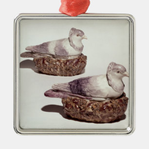 Adorno Metálico Par de tureens de cerámica de Staffordshire