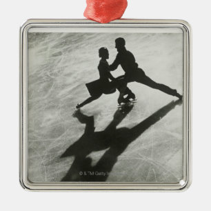 Adorno Metálico Pareja de patinaje sobre hielo