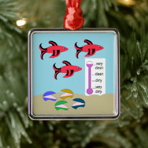 Adorno Metálico Peces rojos y negros nadando con almejas: