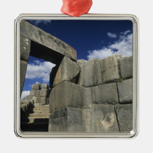Adorno Metálico Perú, Cuzco, fortaleza de Sacsayhuaman, buen ejemp