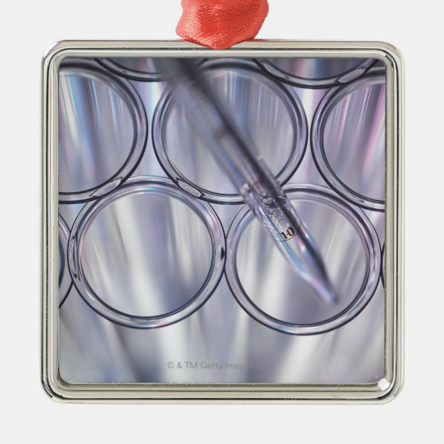 Adorno Metálico Pipeta en tubo de ensayo (Frente)