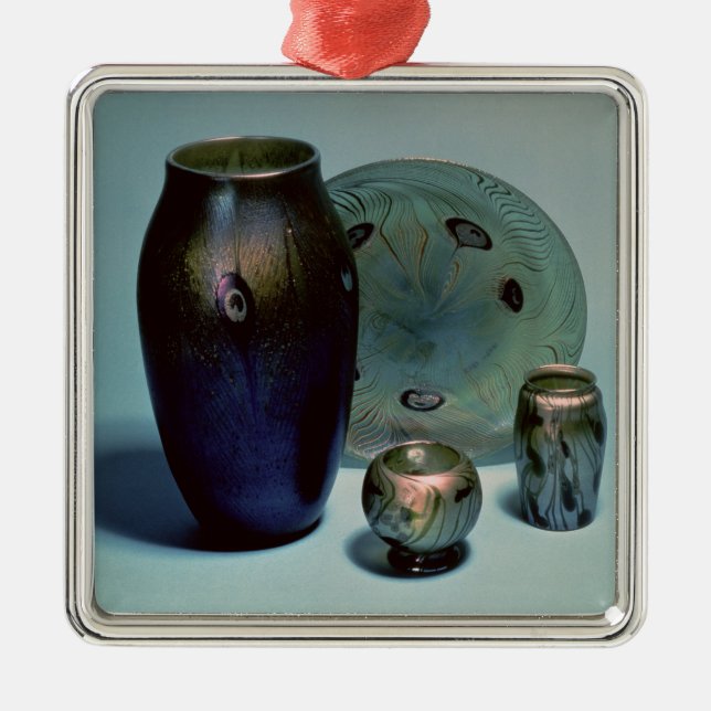 Adorno Metálico Placa y floreros favrile de Tiffany (Frente)