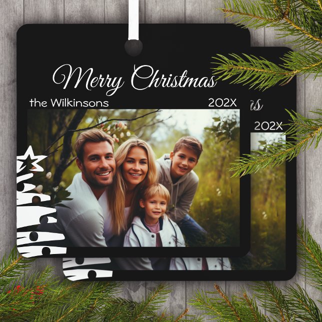 Adorno Metálico Plantilla de fotografía navidades Vacaciones mínim (Christmas Photo Template Black Minimal Personalized Holiday Metal Ornament)
