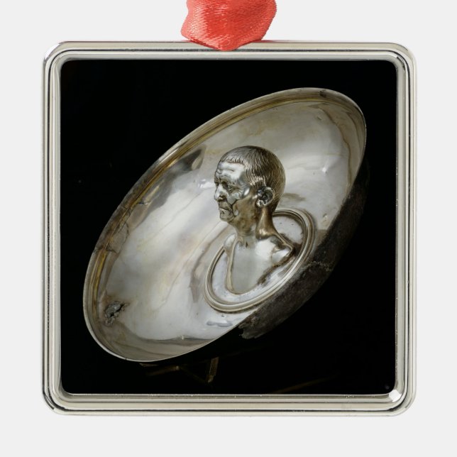 Adorno Metálico Plato con el busto de un hombre dentro (Frente)