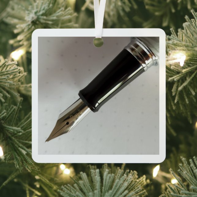 Adorno Metálico Pluma estilográfica (in situ)