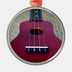 Adorno Metálico Poco Uke rojo
