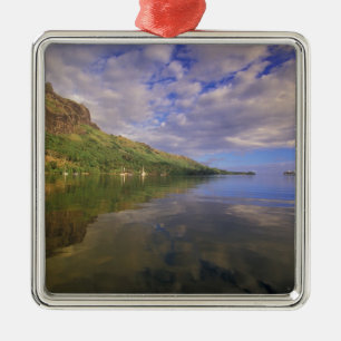 Adorno Metálico Polinesia Francesa, Morea. Cooks Bay. Crucero 2