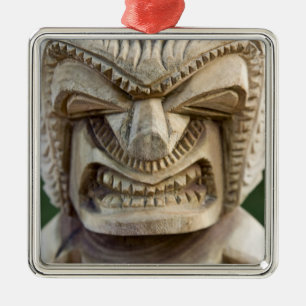 Adorno Metálico Polinesia, Reino de Tonga. Cierre de Tiki